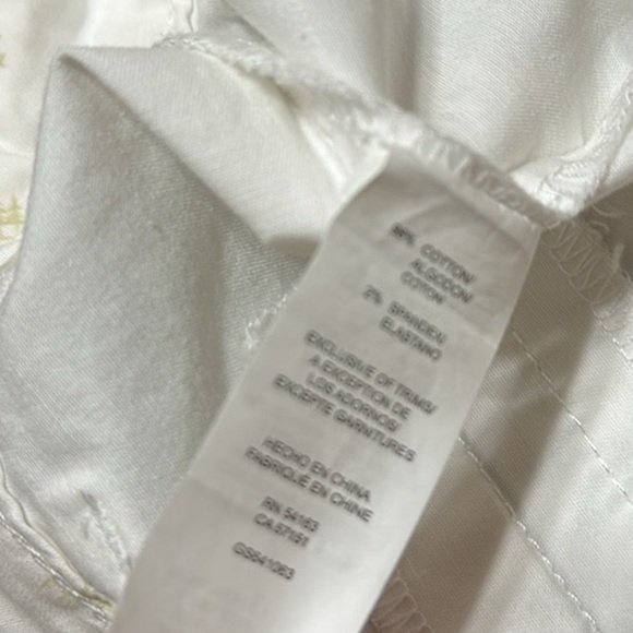 NWT GH BASS Horizon Chino 9” Relaxed Fit White Shorts, Women’s Size 6 - Picture 7 of 11